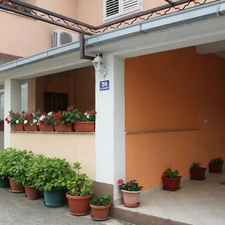 Mise Apartman