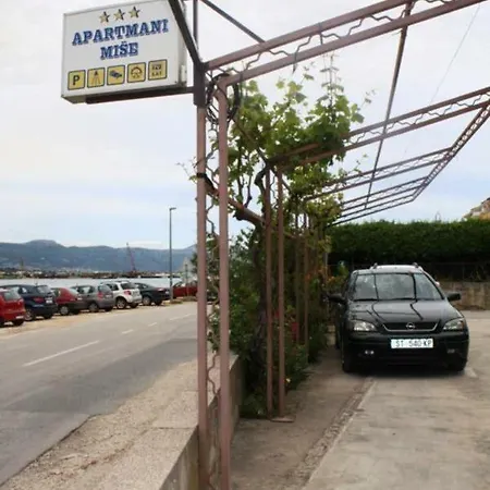 Mise Apartman *